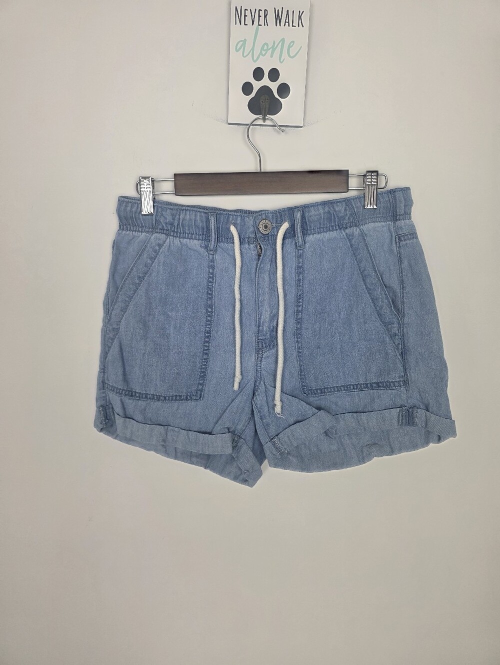 American Eagle Light Blue Denim Women's Shorts